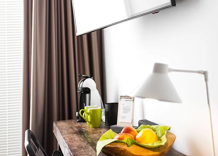 1st Floor 2 كولونيا