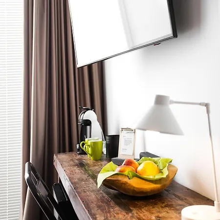 1st Floor 2 Hotel Köln